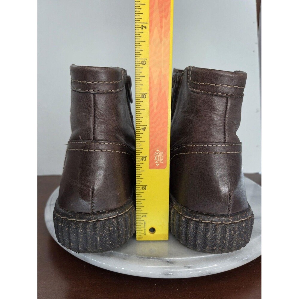 Clarks Collection Ankle Boots Womens Size 8 Brown Leather Zip Wedge Booties - Picture 11 of 16